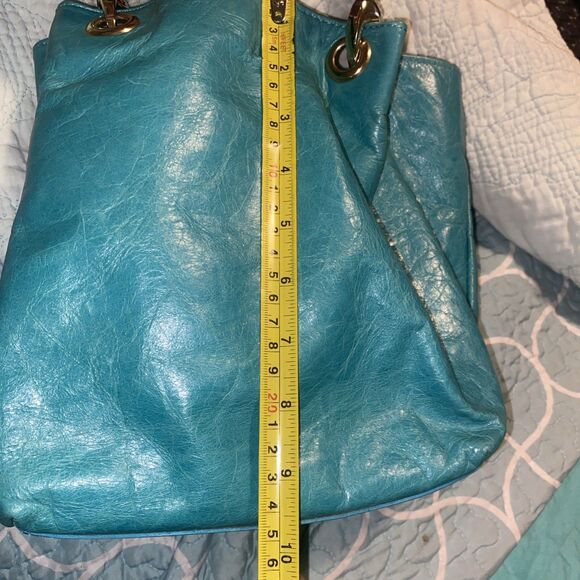 Turquoise leather Maurizio Taiuti bucket handbag Gold hardware - Picture 16 of 16